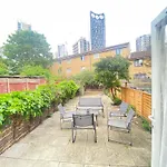 Luxurious London 5 Bedroom House